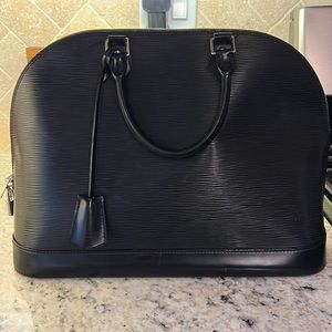 Alma Pm Epi Noir black leather Louis Vuitton tote